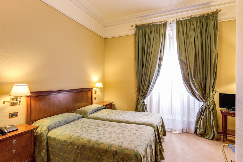 Hotel Oceania 15/63