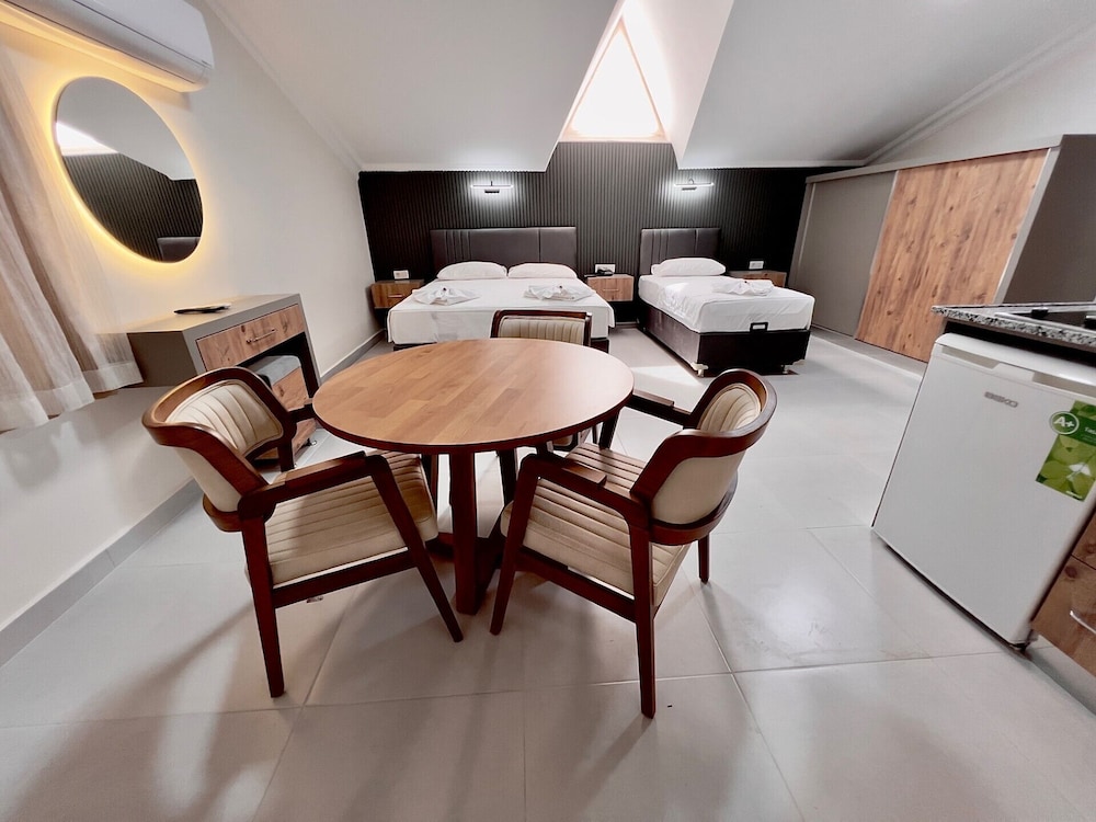 Elit Otel 20/26