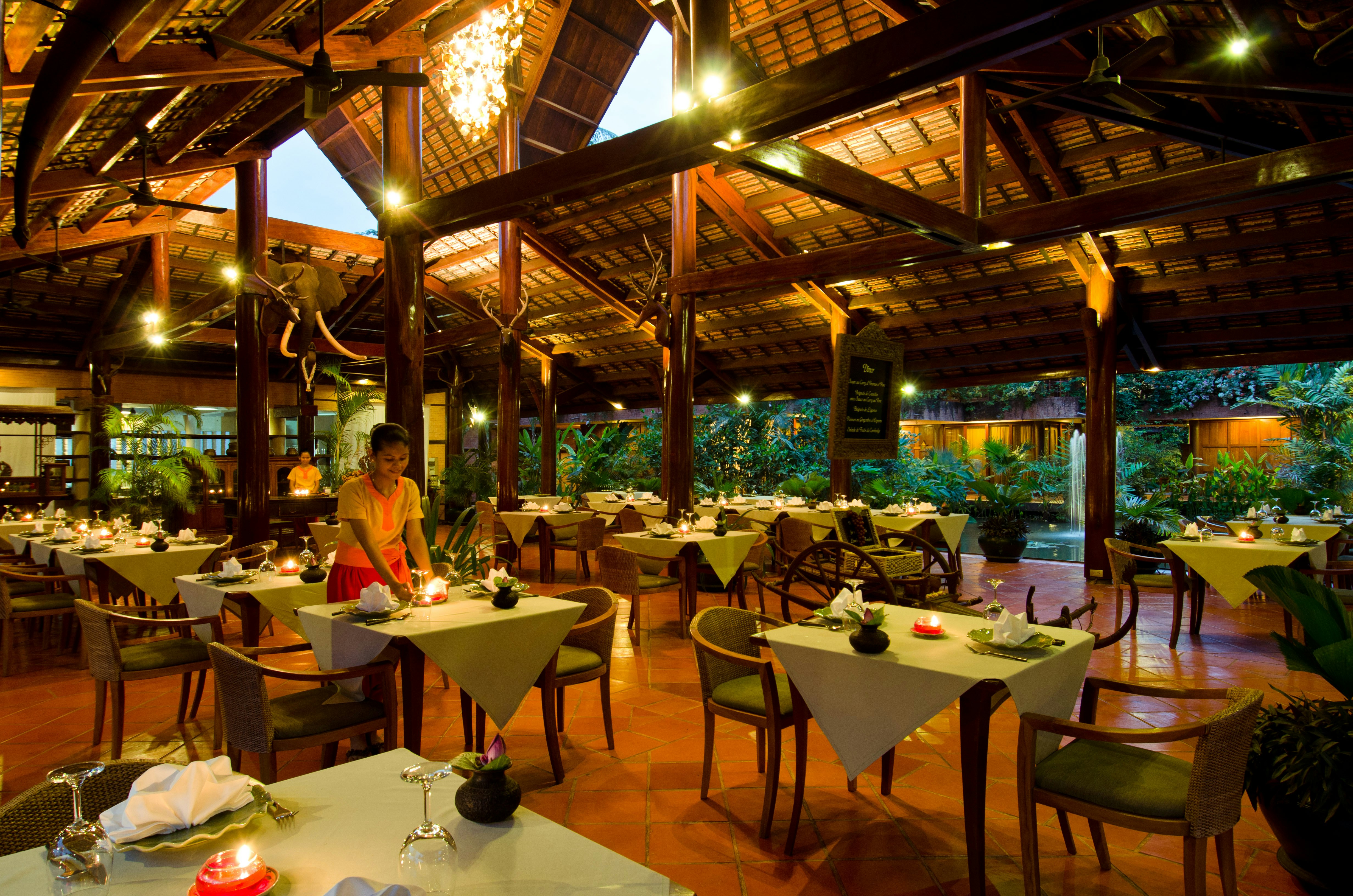 Angkor Village Hotel 18/50