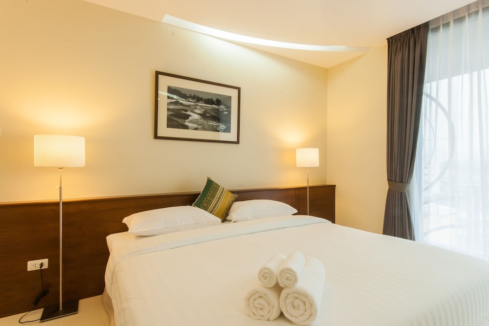 Baan Nilrath Hotel 22/50