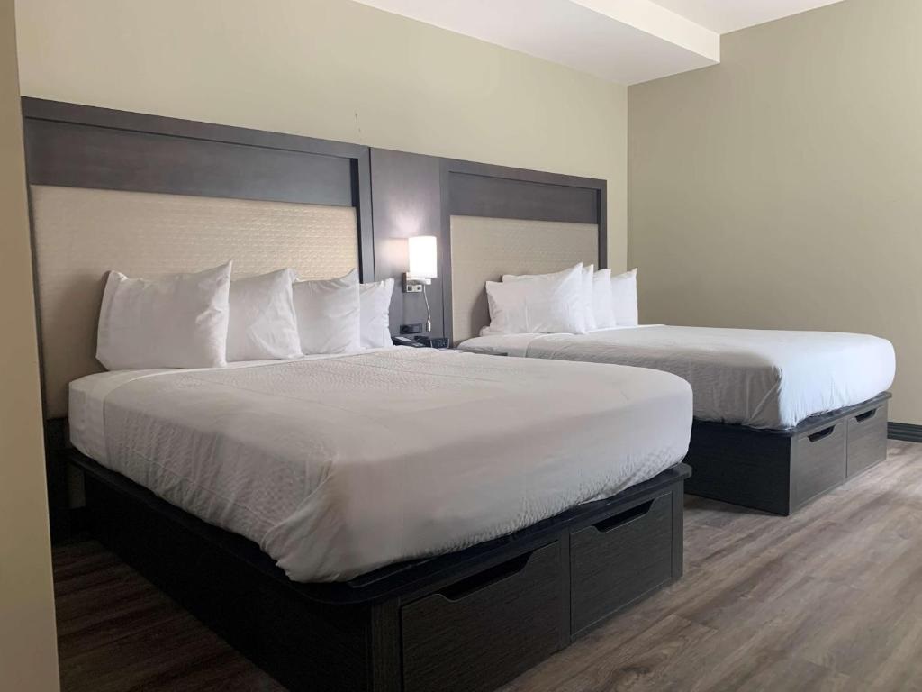 Executive Residency Bronx 15/36