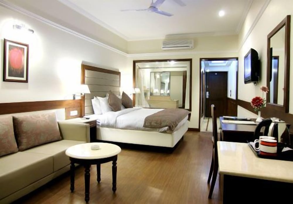 Hotel Madhuban 12/50