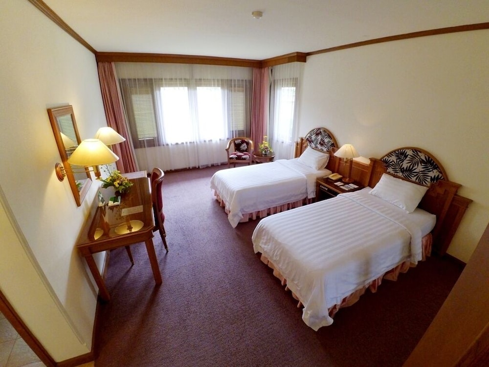 Purnama Hotel 20/50