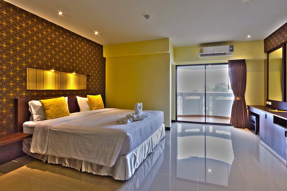 Chateau de Sukhumvit 23/52