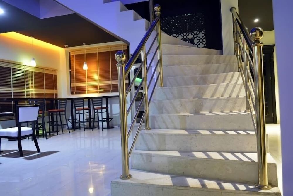 De Santos Hotel Awka 5/32