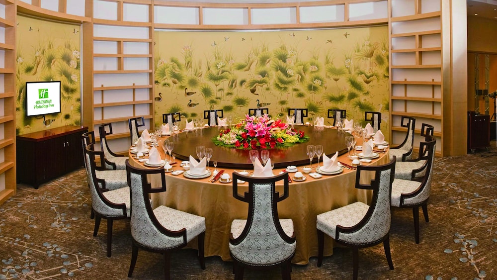 Holiday Inn Beijing Shijingshan Parkview 56/78