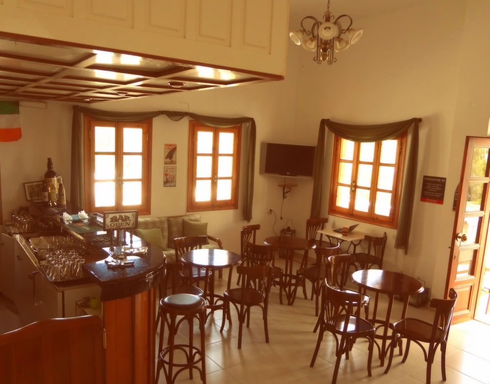 Blue Bay Hotel 42/63