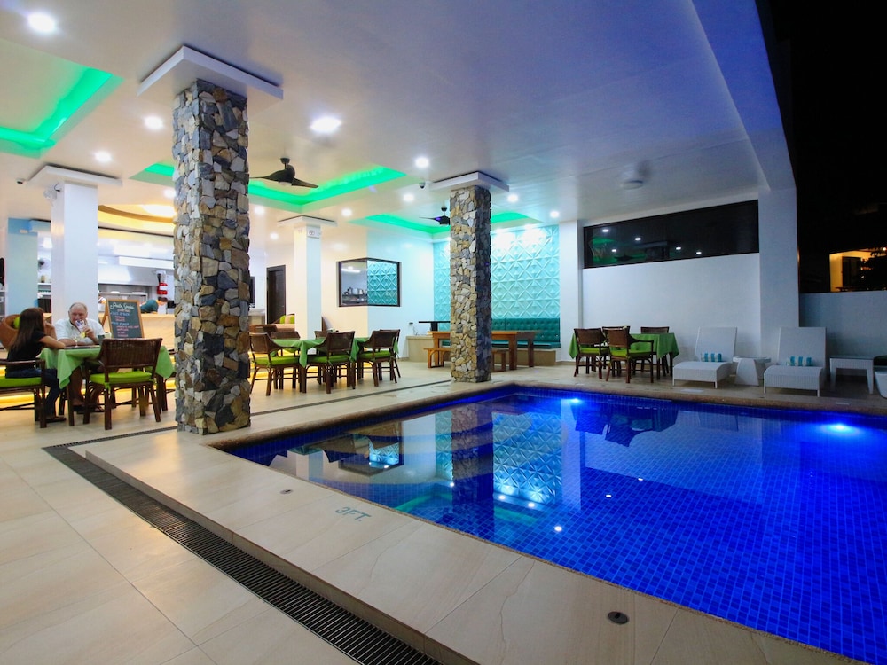 Manarra Seaview Resort 5/67