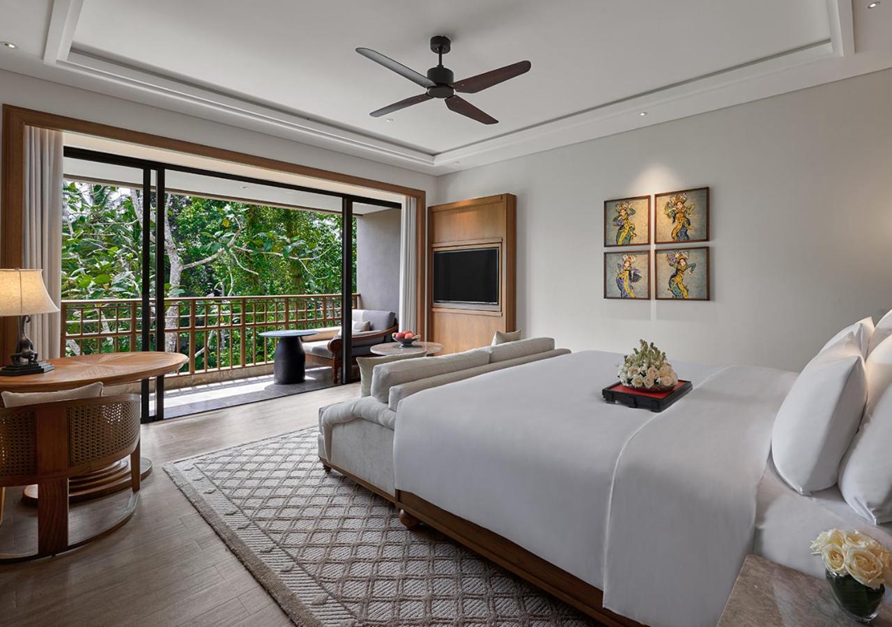 Forest View Room