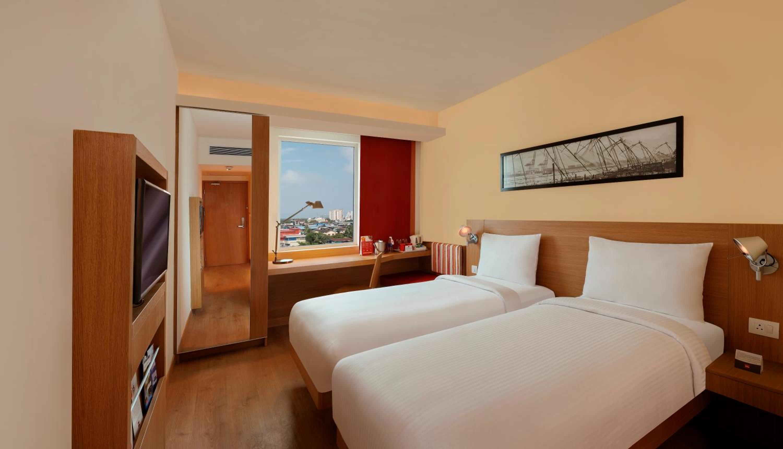 Superior, Single Bed, Pool View