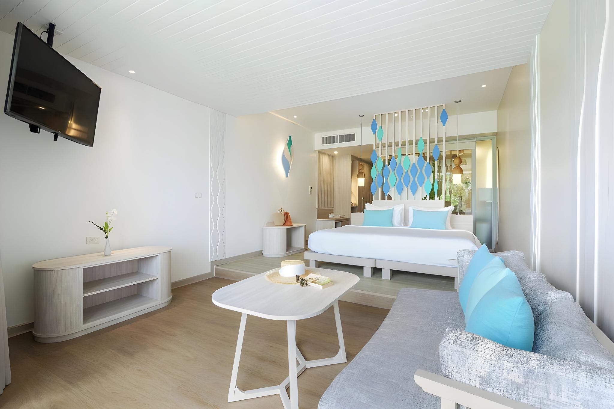 Junior Suite, Single Bed, Lateral Side Sea View