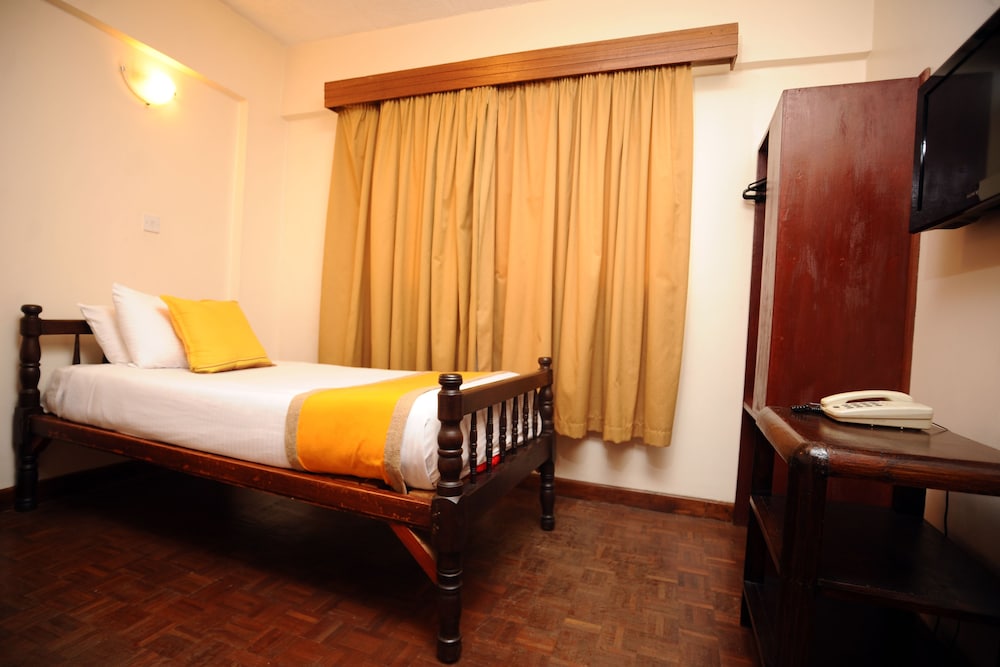 The Kenya Comfort Hotel Suites 10/78