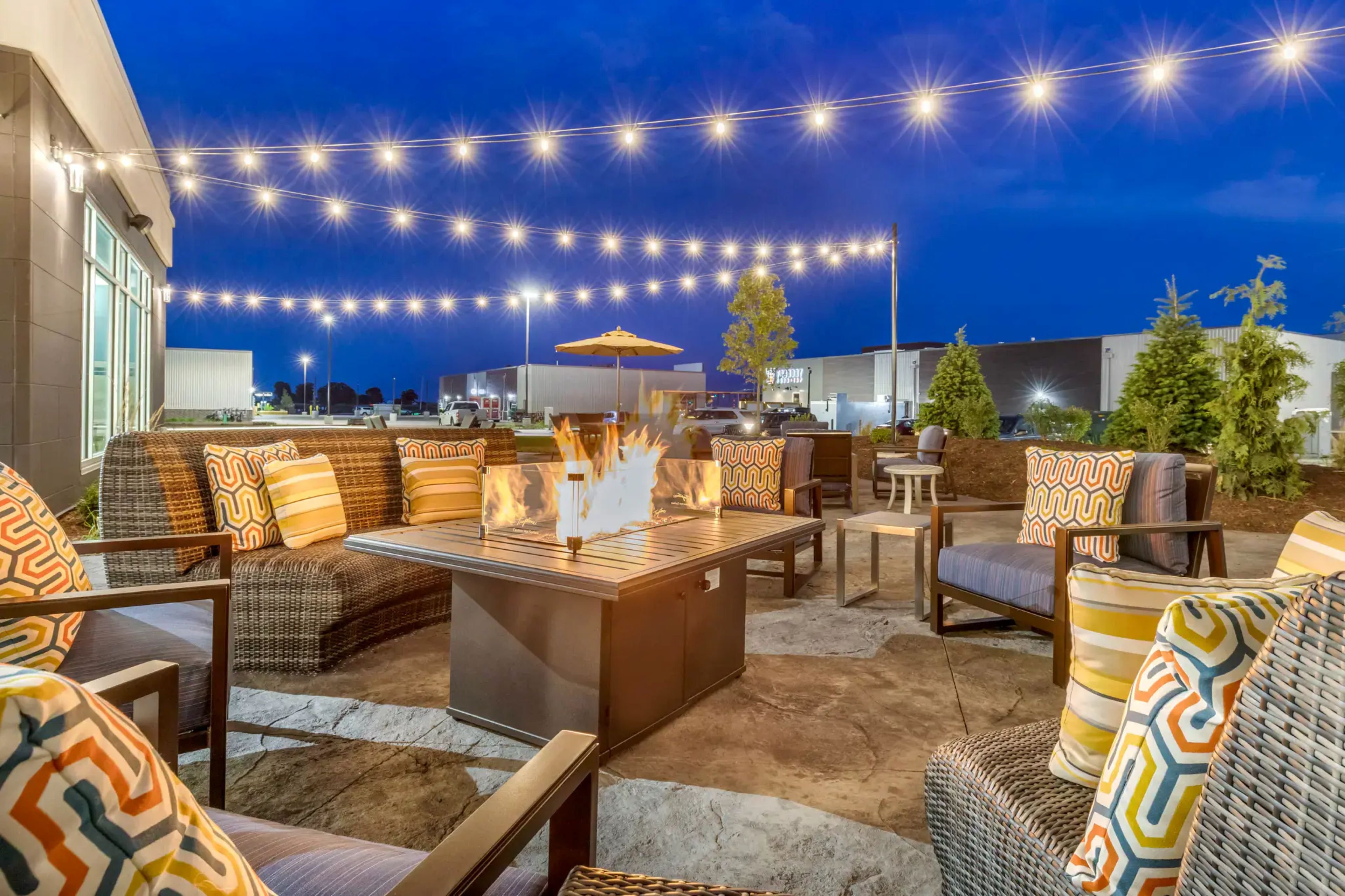 Holiday Inn Express Bettendorf - Davenport NE by IHG 25/41