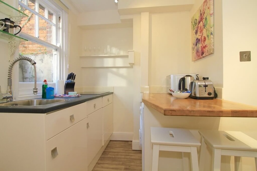 Noa Residence 23/24