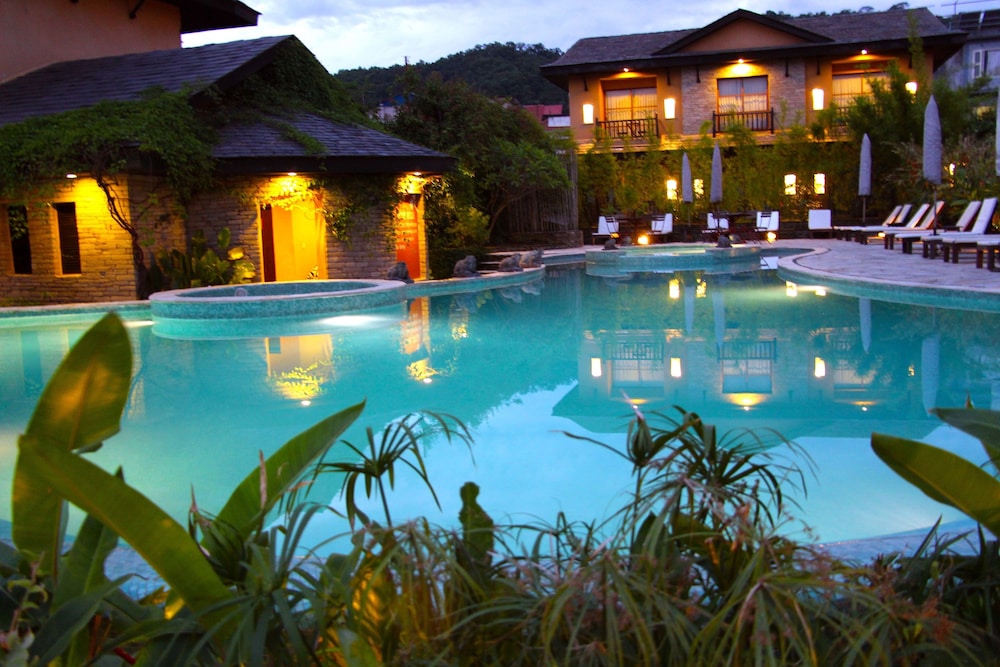 Temple Tree Resort And Spa 10/72