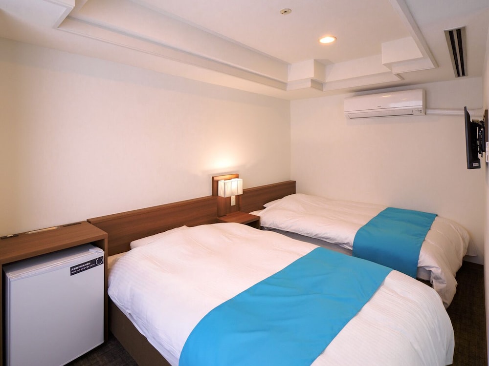 Airline Hotel 20/62