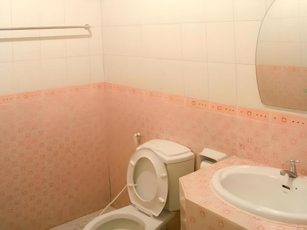 Chanthanee Hotel 34/34