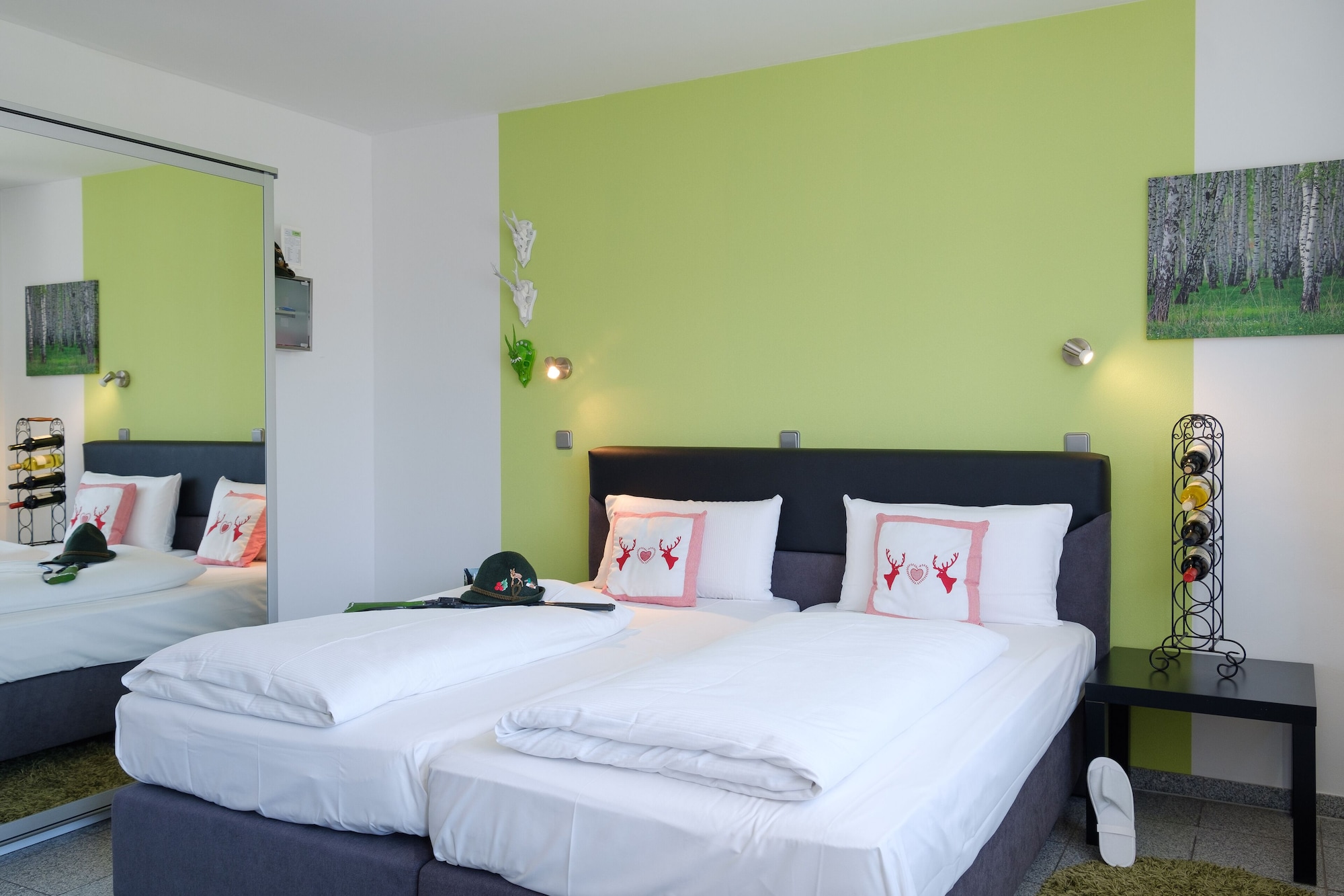 STANDARD, DOUBLE BED