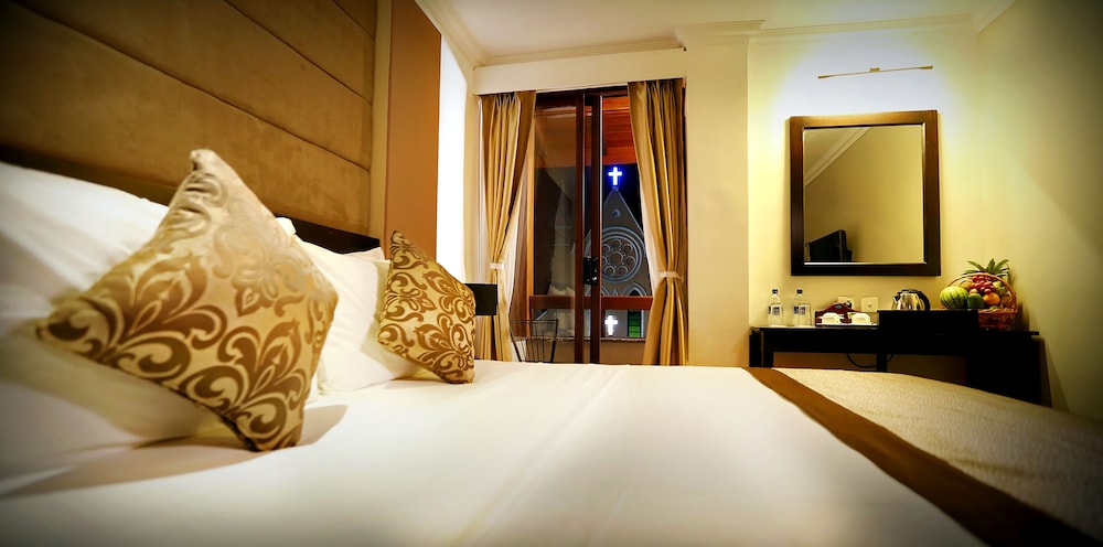 Kandy City Hotel 13/66
