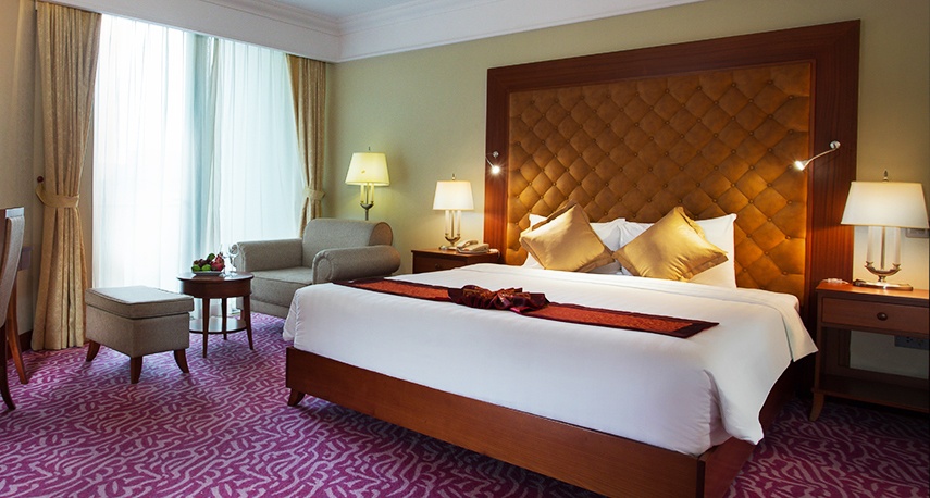 جناح بسرير مزدوج، Army Hotel 2/3