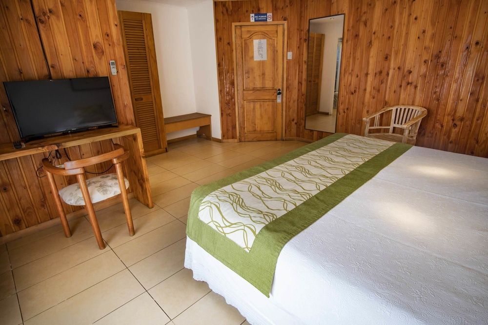 TAHA TAI HOTEL 14/68