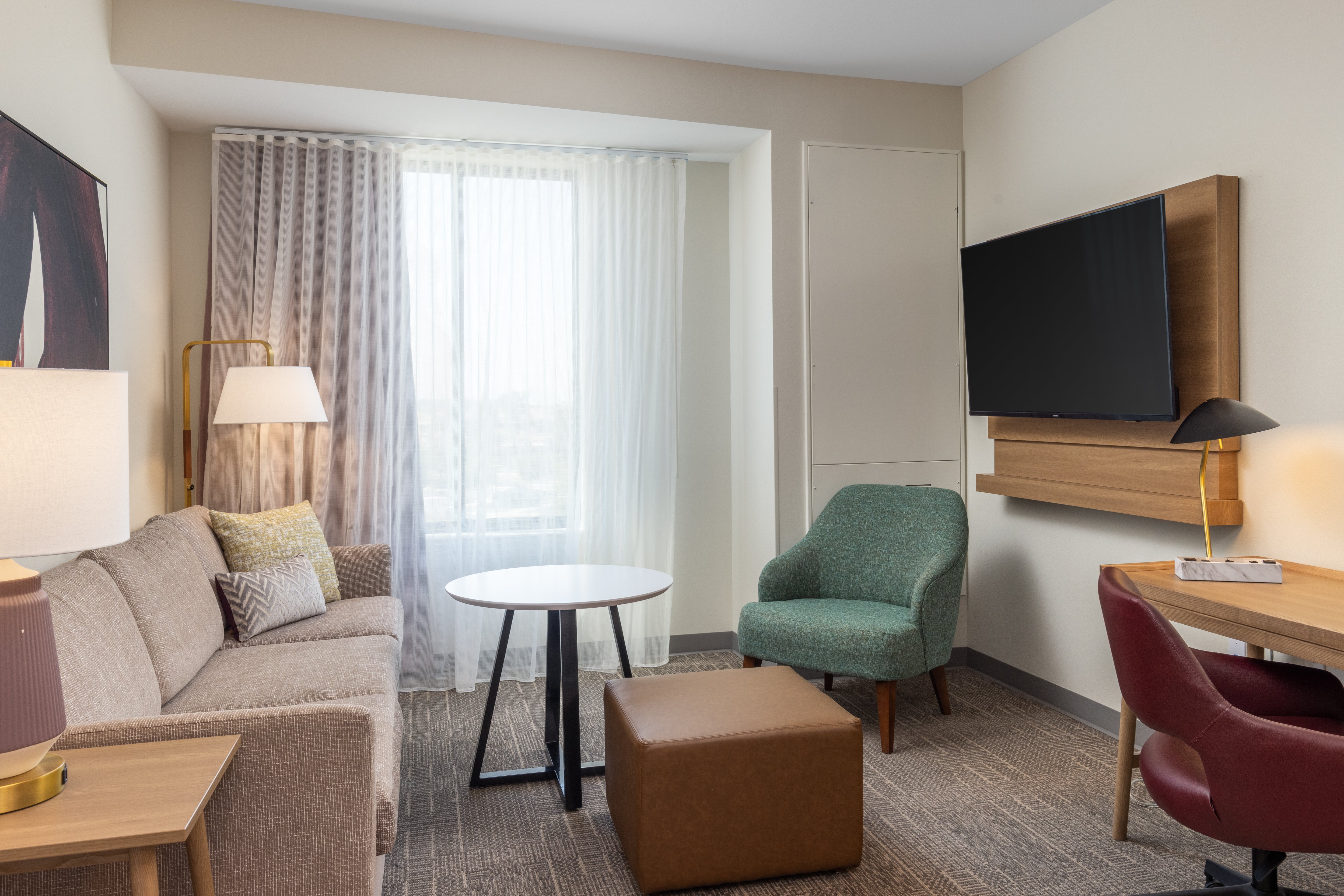 2 Bedrooms, Suite, 1 King and 2 Queen Beds