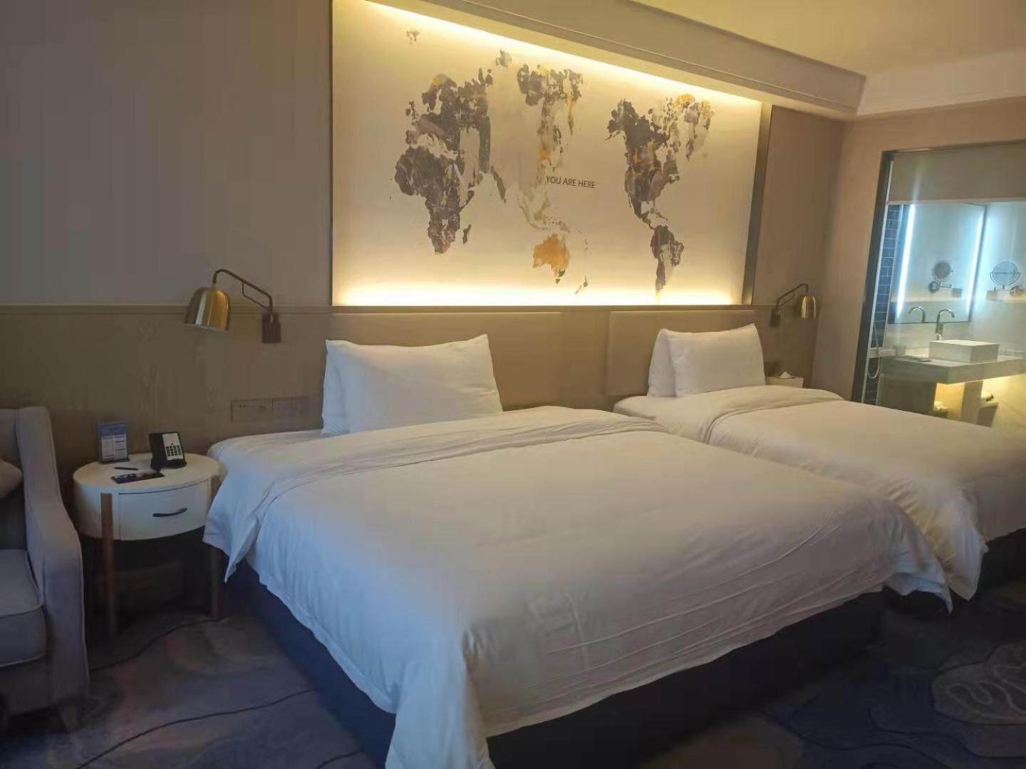 Kyriad Marvelous Hotel (Changning Zhongyin Times Plaza) 21/53