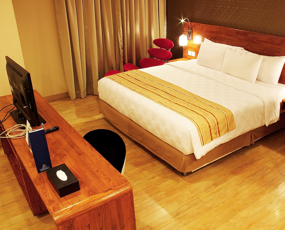 Hariston Hotel And Suites 21/53