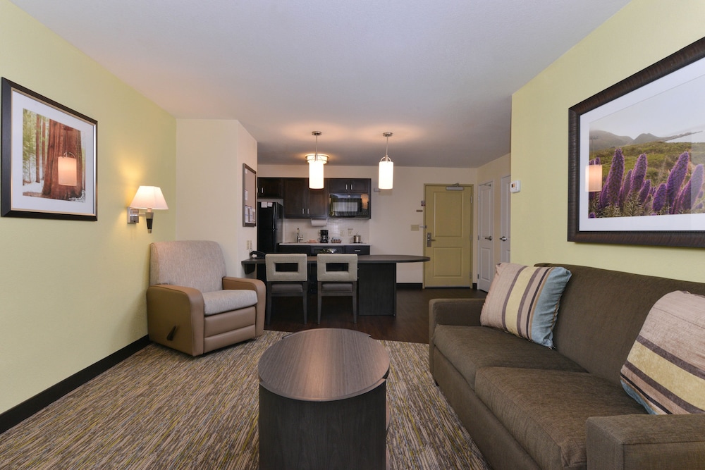 Candlewood Suites Casper 40/56