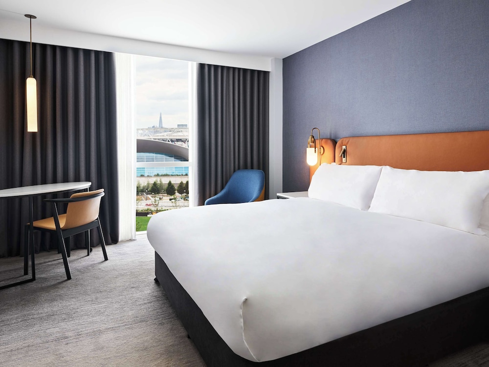 ROOM, KING BED, PARK VIEW