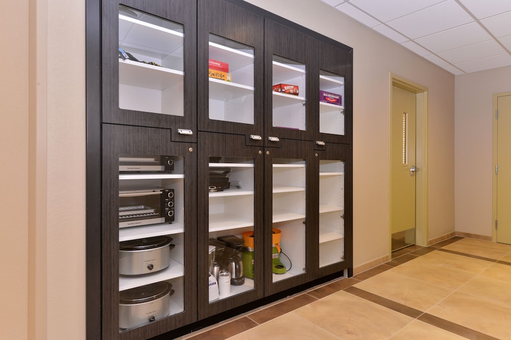 Candlewood Suites Sayre 13/37