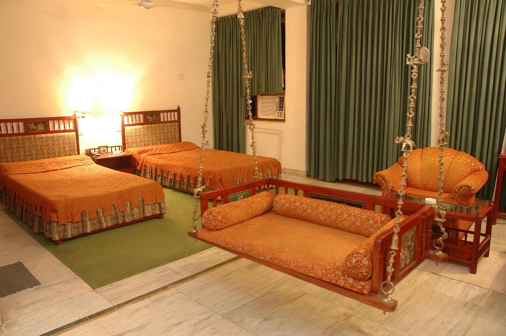 Heritage, Suite