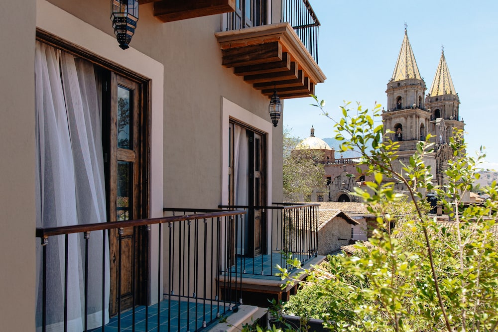 Dona Francisca Hotel Boutique 47/55