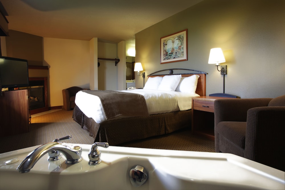 Red Lion Inn & Suites Grimes 11/29