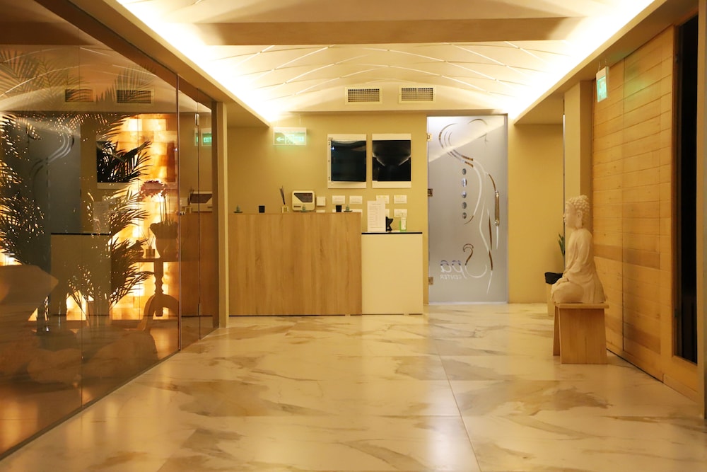 Hotel Colombo Berat 7/50