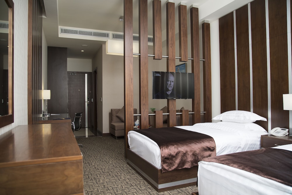 Sulaf Luxury Hotel 32/70