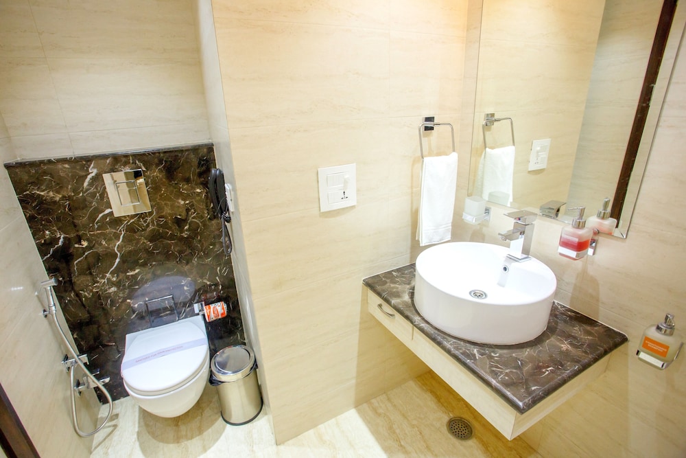 Hotel Tara Palace Daryaganj 31/32