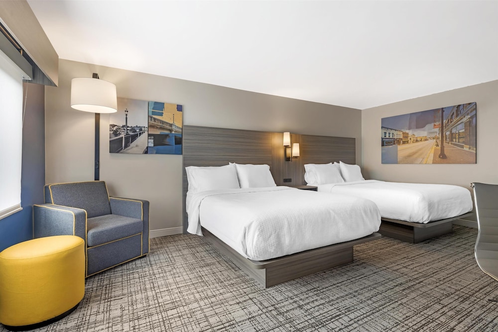 غرفة قياسية بسريرين كوين، Best Western Plus Elgin - Chicago 5/10