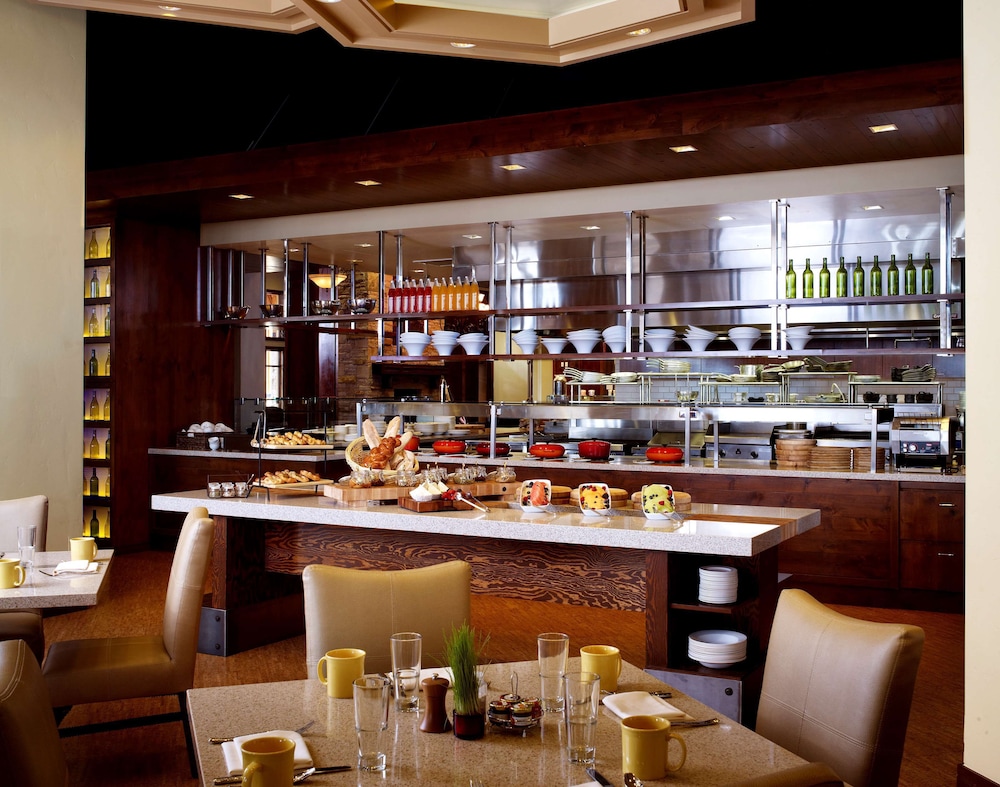 Hyatt at the Canyons by Park City Vacations 72/85