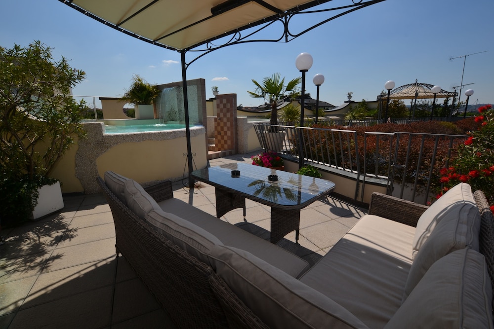 Hotel Enrichetta 24/36