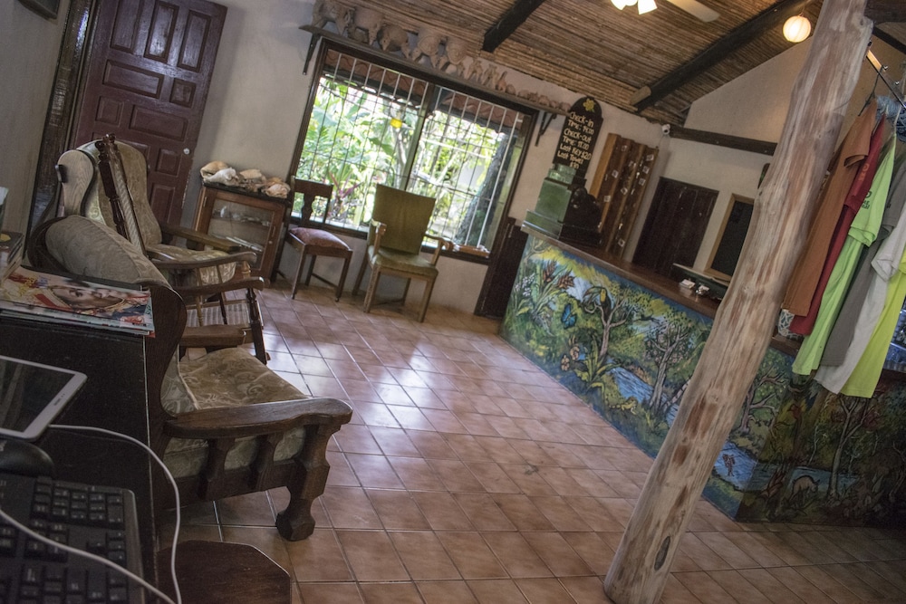 Atlantida Lodge 43/63