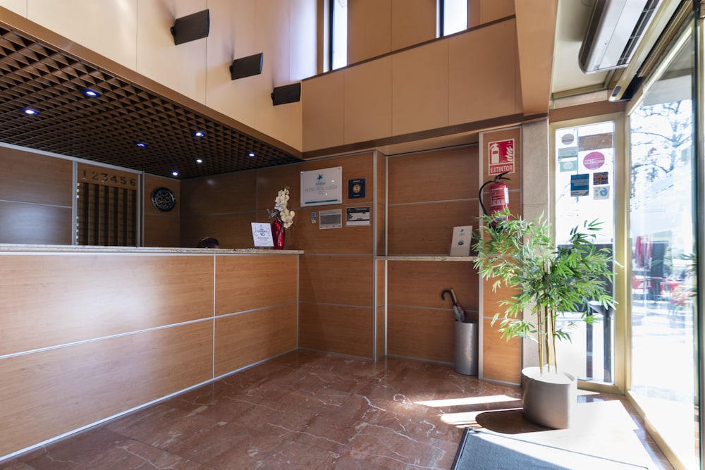 Real Lleida Hotel 4/35