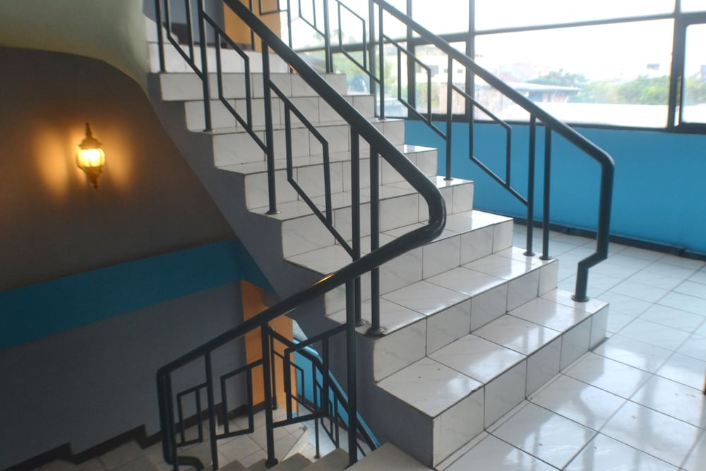 Hotel Istana Bungur 18/25