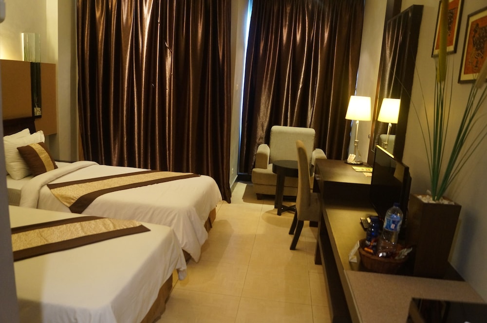 Surya Hotel 9/29
