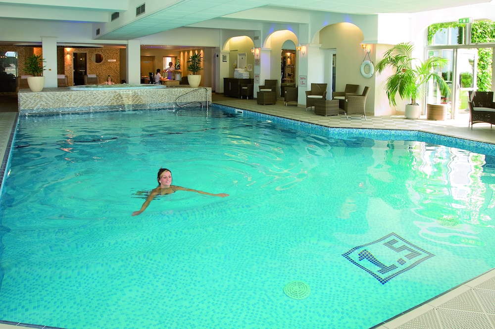 Carlyon Bay Hotel 8/64