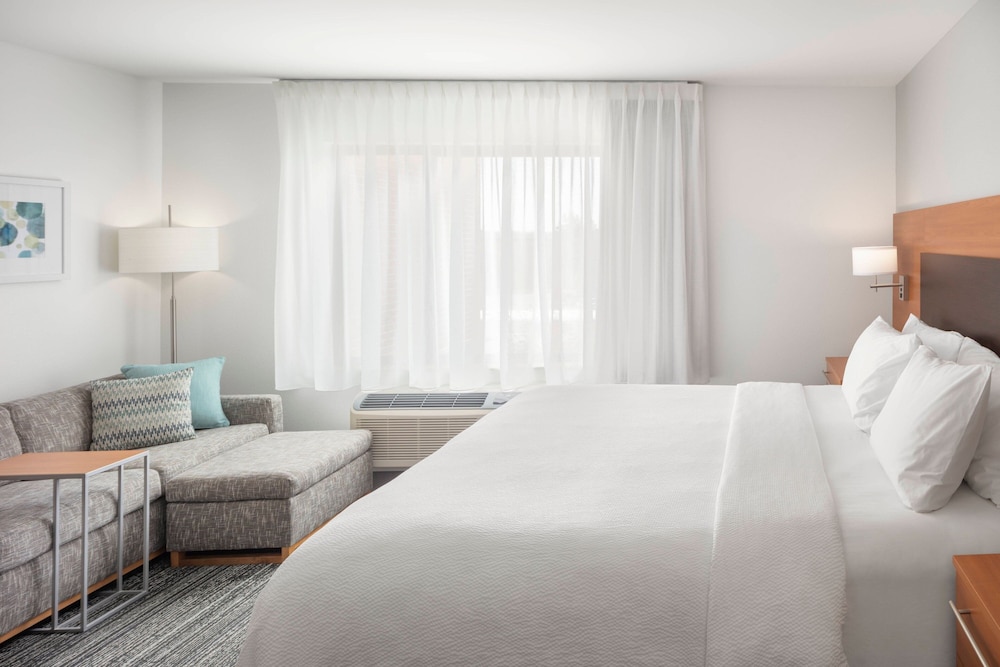 Towneplace Suites By Marriott Bangor 21/57