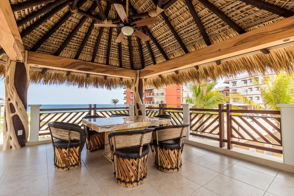 Vivo Resorts 31/50