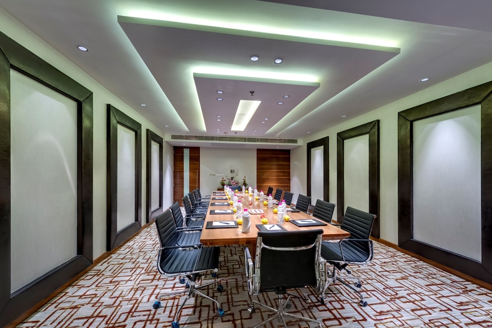 Pride Plaza Kolkata 50/64