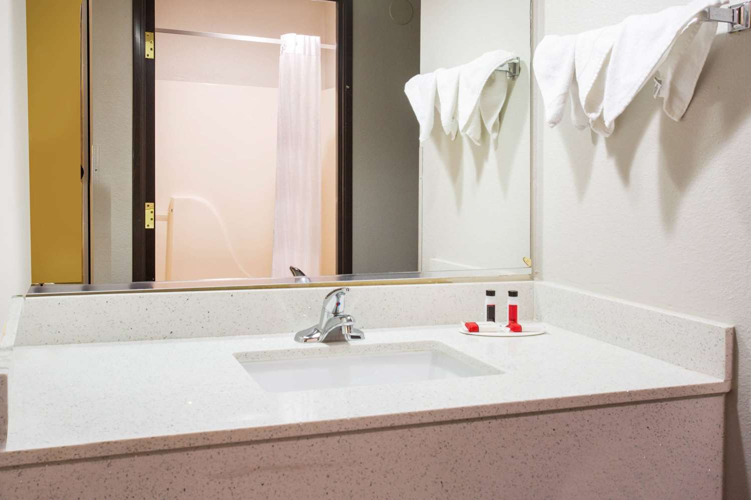 Days Inn By Wyndham Phoenix North 49/51