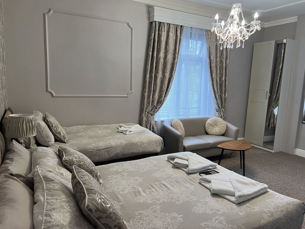 Tanes Hotel 18/61